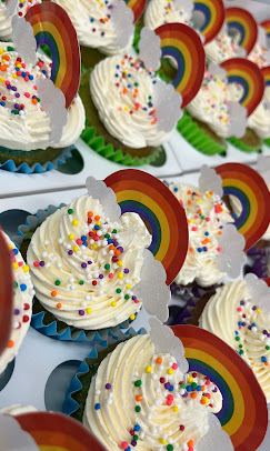 Cupcakes arc-en-ciel